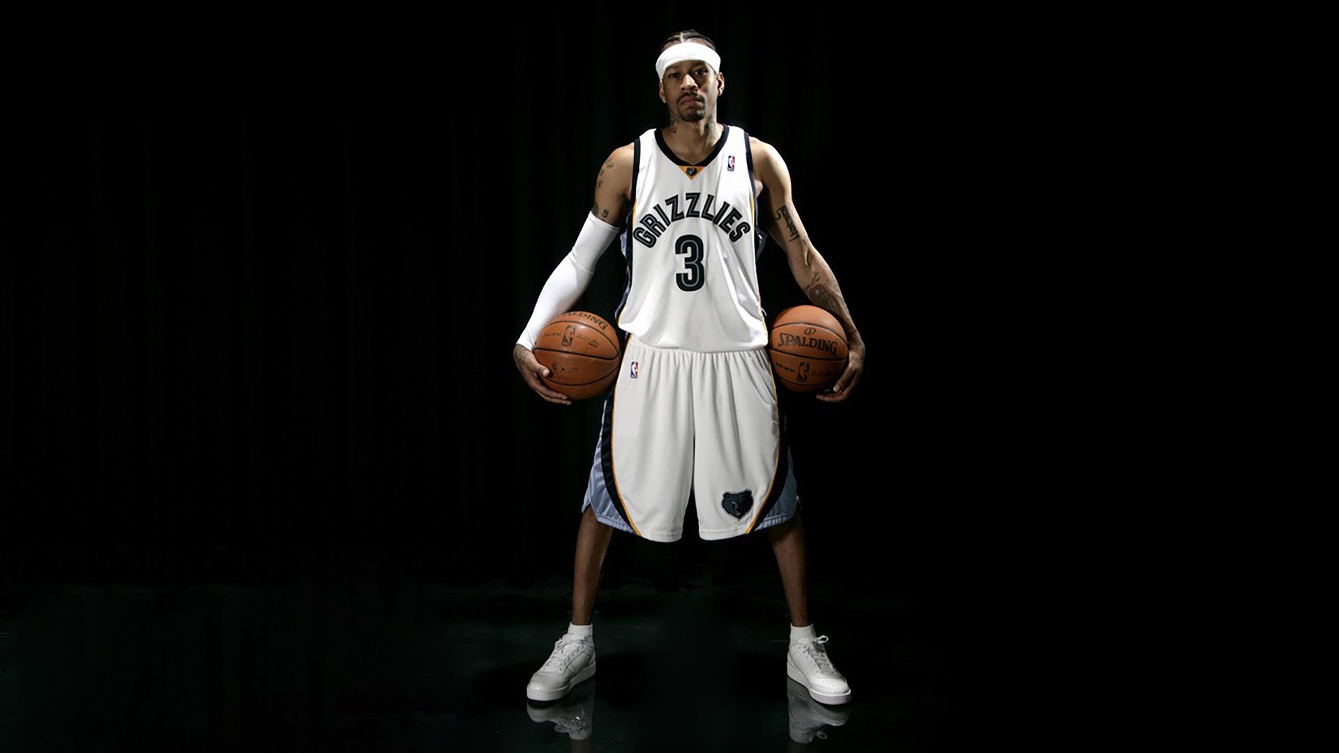 中国羽毛球女队全胜晋级,汤尤杯卫冕之路开门红,羽毛球最高奖项汤尤杯